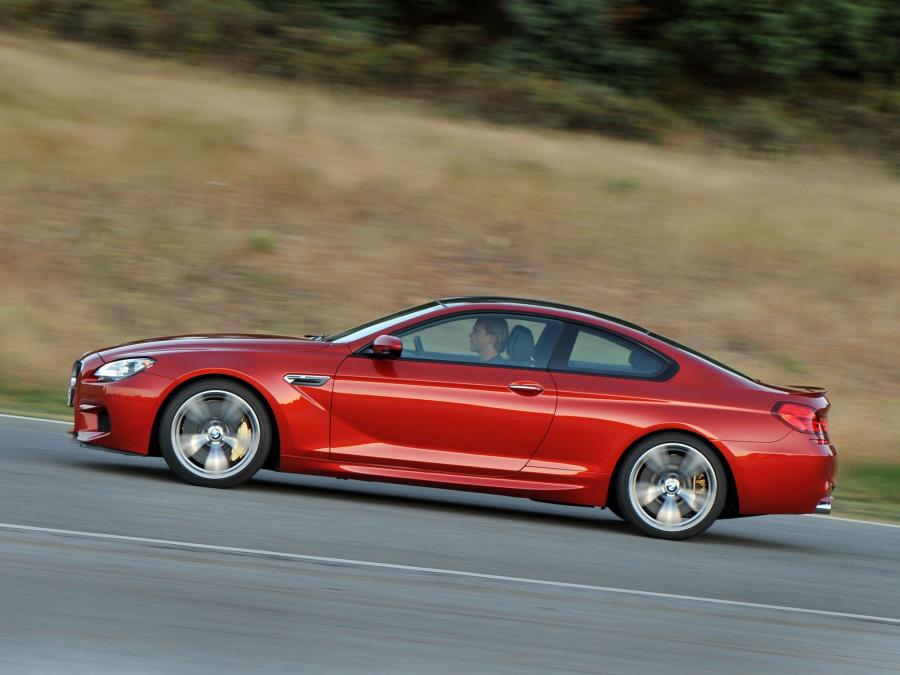 BMW M6 Coupe 2012 года  (фото 17 из 30)